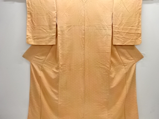 青海波模様織り出し暈し付け下げ色無地着物